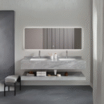 مغسلة لوميير  / رخام صناعي رمادي مرخم بنقوش مضيئة مع مرآة أضاءة ورف تخزين / مقاسات 120 / 140 سم