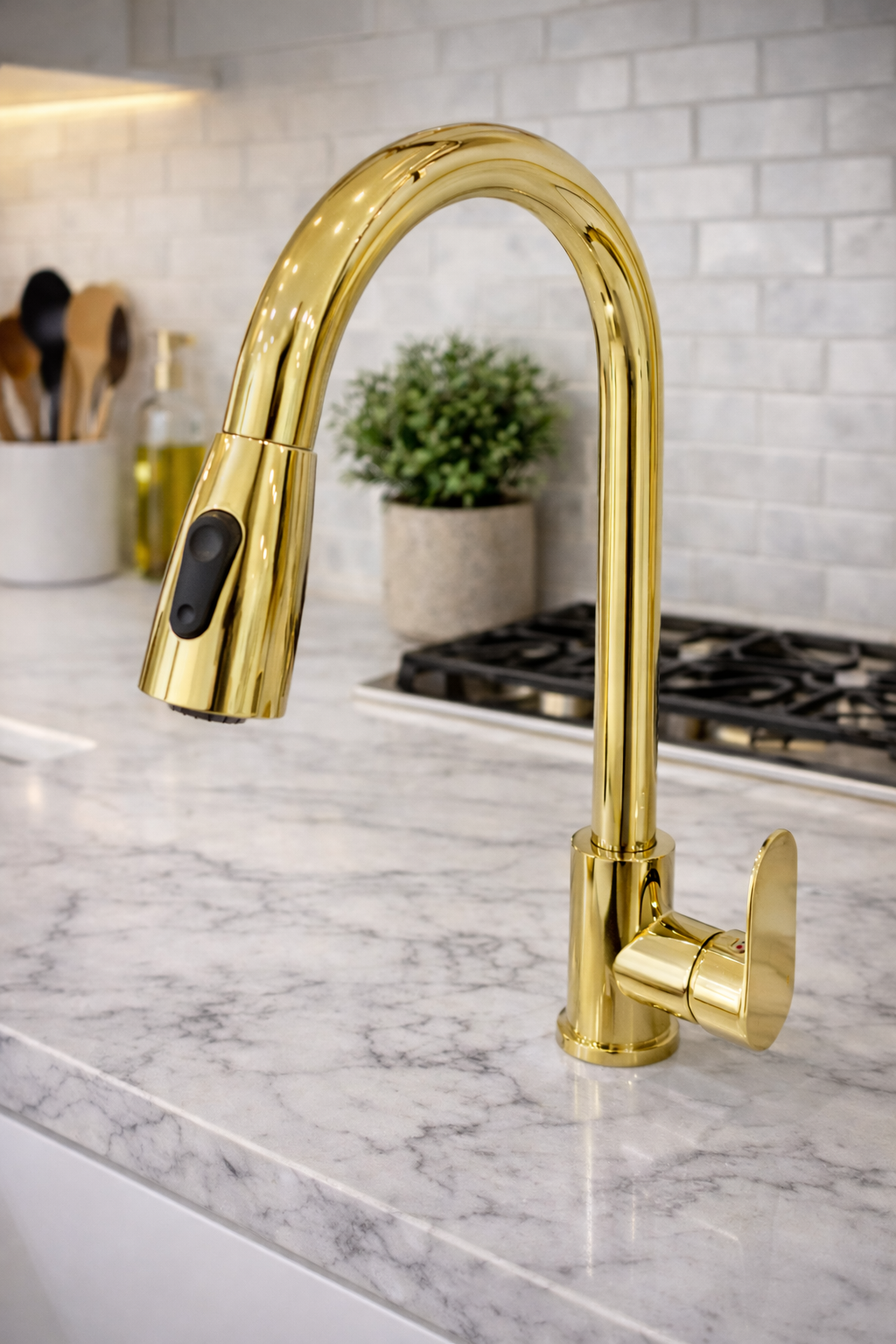 صنبور المطبخ الذهبي العصري (1)